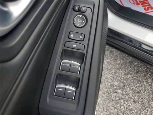 Used 2023 Honda Accord EX-L image 19