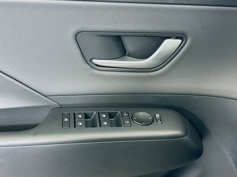 New 2026 Hyundai Kona SEL Premium FWD image 19