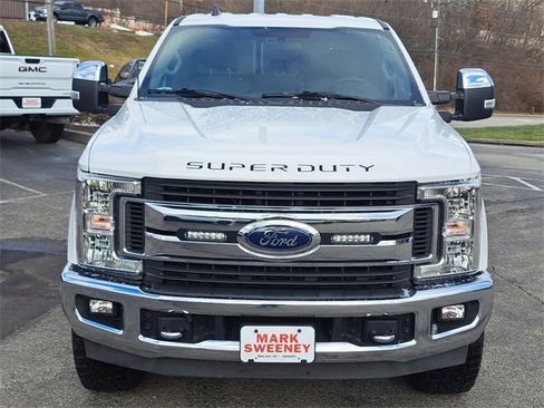Used 2019 Ford F250 XLT w/ XLT Premium Package image 2
