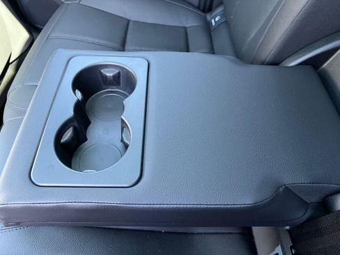 New 2026 Land Rover Range Rover Velar S image 23