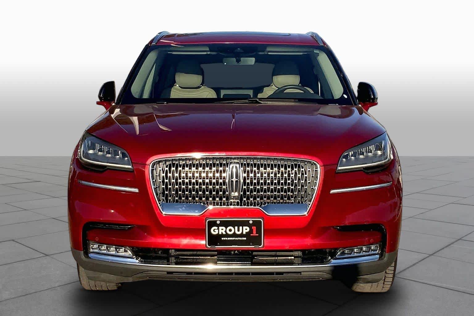 Used 2020 Lincoln Aviator Reserve w/ Equipment Group 201A RWD image 4