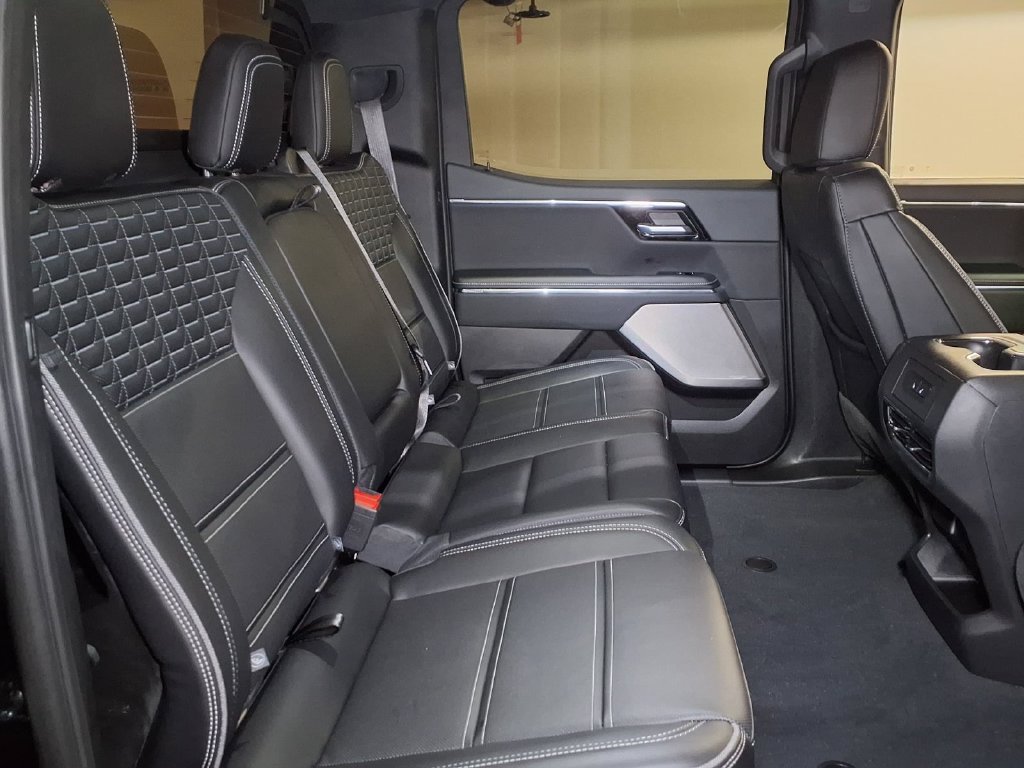Used 2026 GMC Sierra EV Denali AWD/4WD image 20