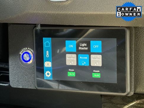 Used 2024 Mercedes-Benz Sprinter 3500 image 24