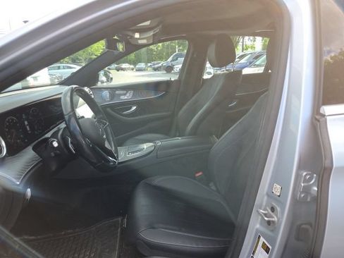 Used 2021 Mercedes-Benz E 350 4MATIC Sedan image 5