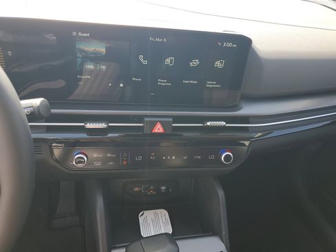 New 2026 Kia Sportage EX image 21