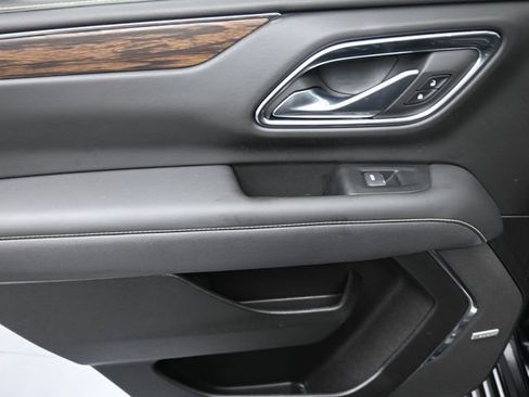 Used 2022 Chevrolet Tahoe Premier image 19