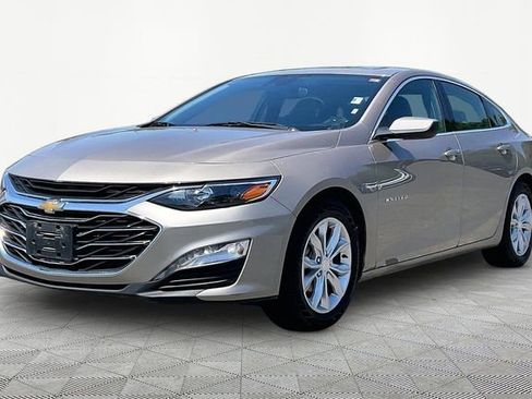Used 2024 Chevrolet Malibu LT FWD image 3