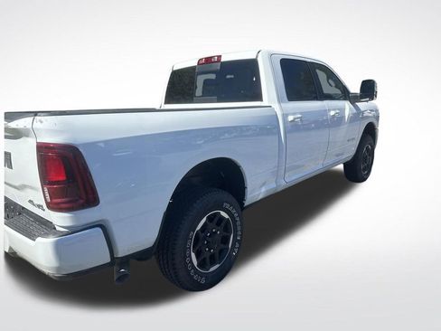 Used 2026 RAM 2500 Laramie AWD/4WD image 25