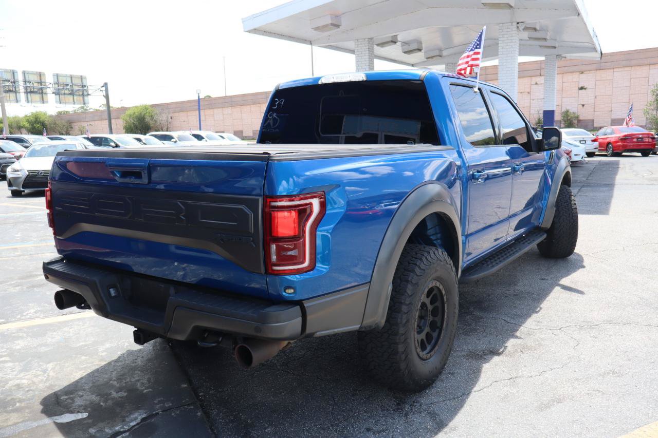 Used 2017 Ford F150 Raptor w/ Equipment Group 802A Luxury AWD/4WD image 3