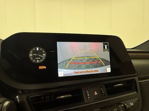 Used 2024 Lexus ES 350 w/ Premium Package FWD image 23
