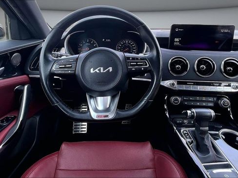 Used 2022 Kia Stinger GT-Line w/ Sun & Sound Package RWD image 8