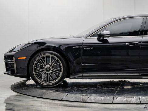 Used 2026 Porsche Panamera Turbo S AWD/4WD image 8