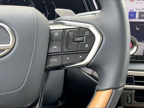Used 2024 Lexus RX 350 Premium w/ Accessory Package (Z1) AWD/4WD image 25