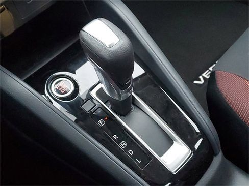 New 2025 Nissan Versa SR w/ Trunk Package image 15