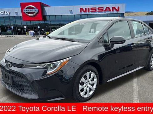 Used 2022 Toyota Corolla LE image 7