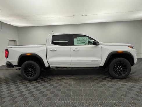 New 2026 GMC Canyon Elevation w/ Convenience Package image 6