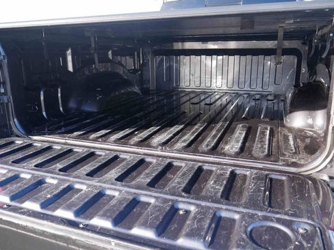 Certified 2022 RAM 1500 Big Horn image 10