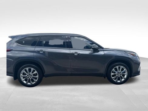 Used 2020 Toyota Highlander Limited AWD/4WD image 15