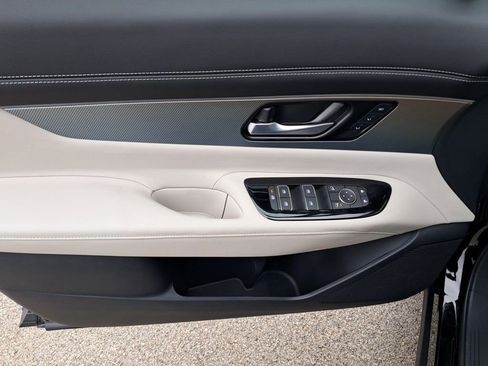 New 2025 Nissan Murano SL image 11