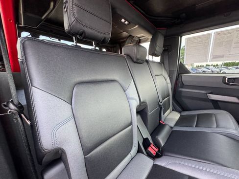 Certified 2023 Ford Bronco Black Diamond AWD/4WD image 18