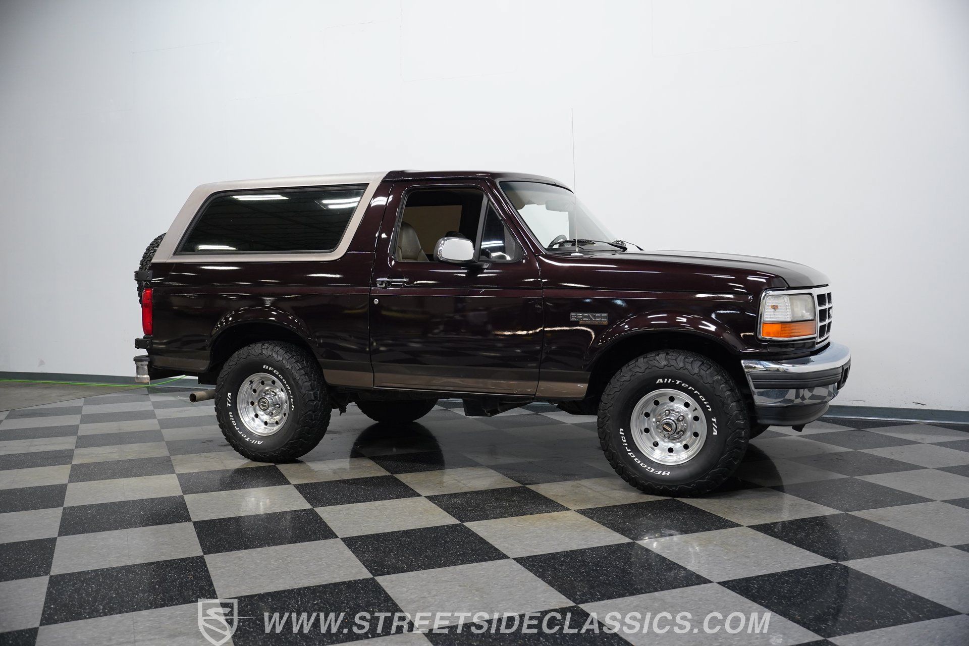Used 1996 Ford Bronco Eddie Bauer AWD/4WD image 15