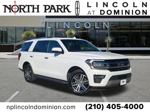 Used 2024 Ford Expedition Limited image 1