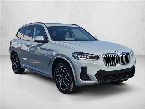 Used 2023 BMW X3 xDrive30i w/ M Sport Package AWD/4WD image 3