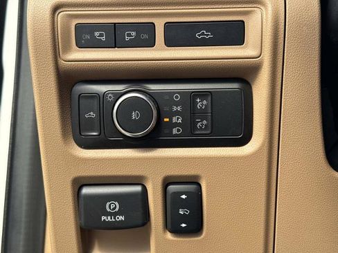 Certified 2021 Ford F150 Lariat w/ Equipment Group 501A Mid AWD/4WD image 20
