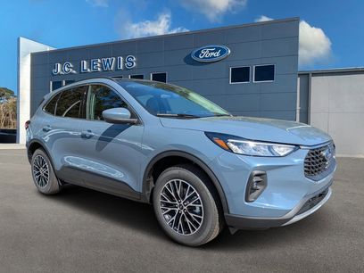 New 2026 Ford Escape SE