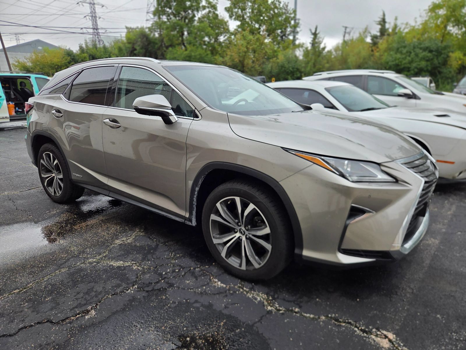 Used 2019 Lexus RX 450h AWD w/ Navigation Package image 4