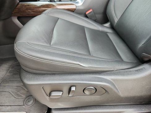 Used 2022 GMC Sierra 1500 Elevation w/ Elevation Premium Package image 21