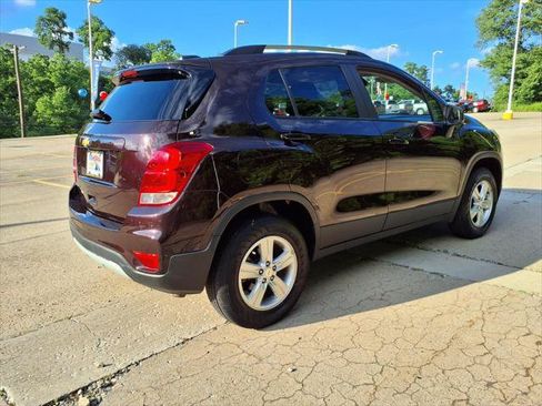 Used 2022 Chevrolet Trax LT AWD/4WD image 6
