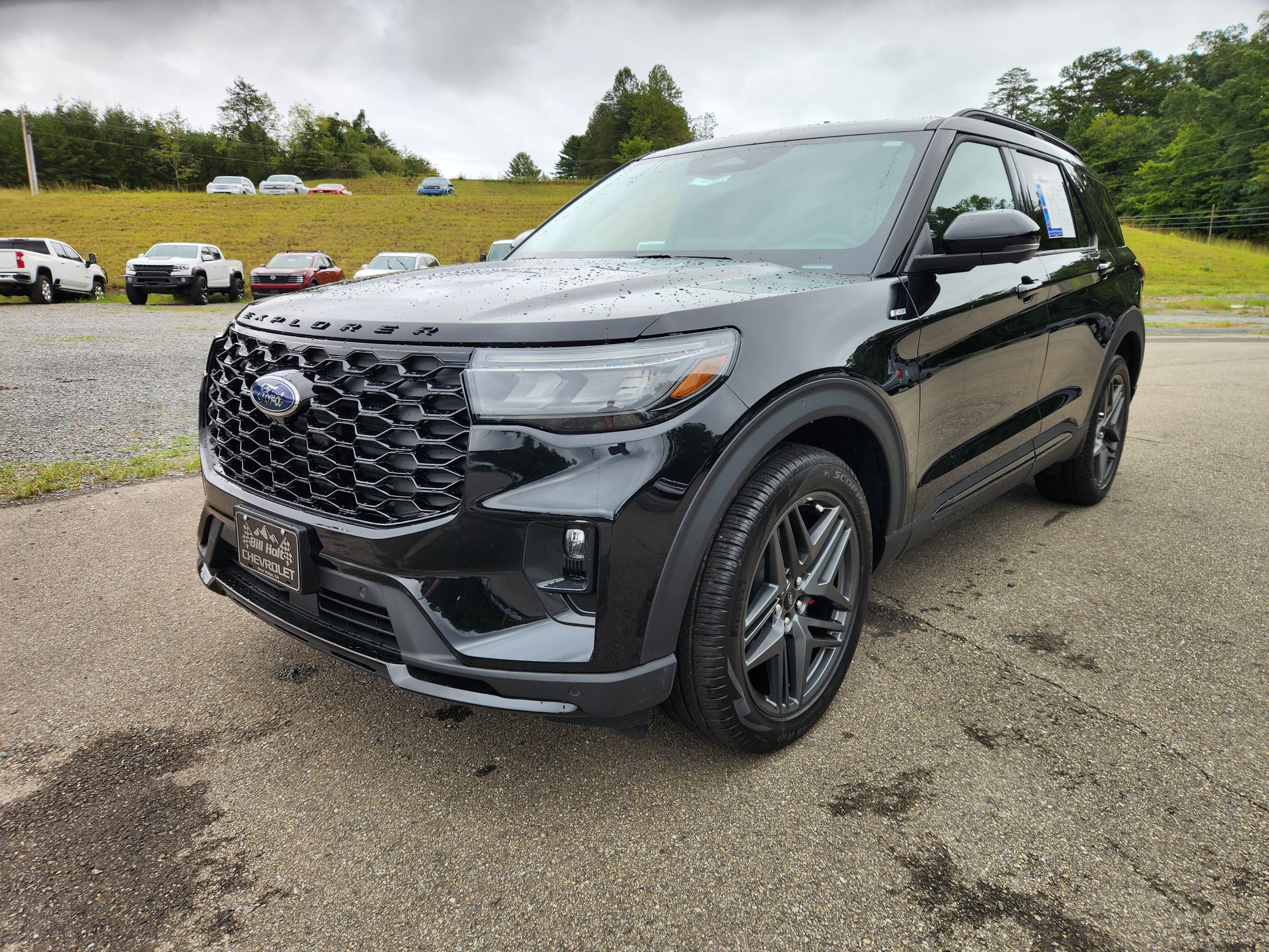 Used 2025 Ford Explorer ST-Line w/ Premium Package AWD/4WD image 18