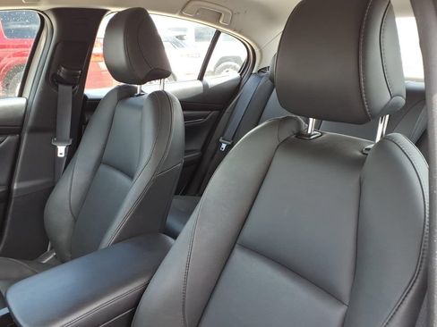 Used 2024 MAZDA MAZDA3 s FWD image 13