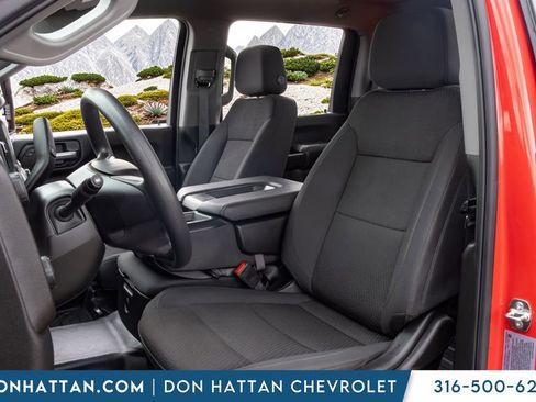 Used 2026 Chevrolet Silverado 3500 W/T image 12