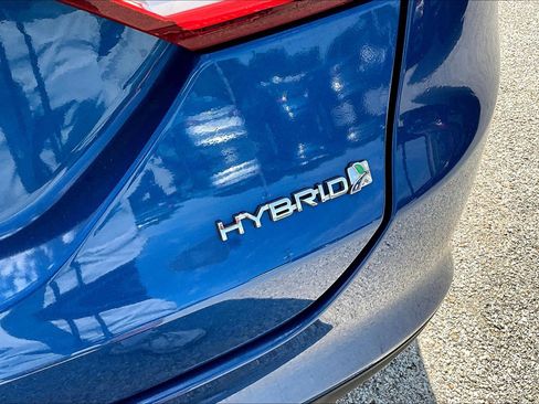 Used 2018 Ford Fusion S image 8