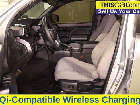 Used 2024 Toyota Tacoma SR5 AWD/4WD image 27