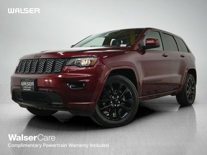 Used 2019 Jeep Grand Cherokee Altitude
