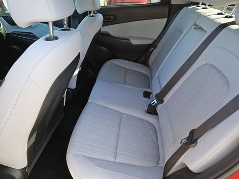 Used 2022 Hyundai Kona SEL image 26
