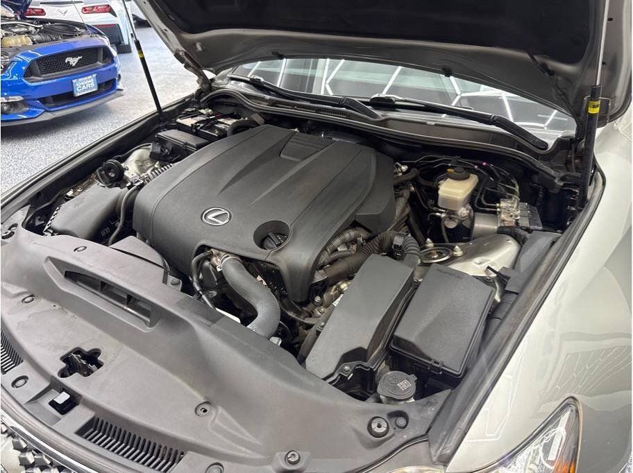 Used 2015 Lexus IS 250 w/ F-Sport Package RWD image 24