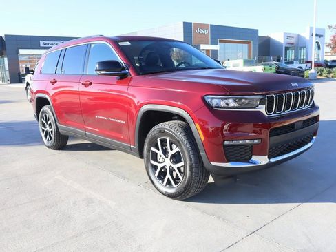 New 2025 Jeep Grand Cherokee L Limited image 1