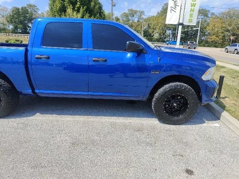 Used 2016 RAM 1500 Express w/ Popular Equipment Group AWD/4WD image 17