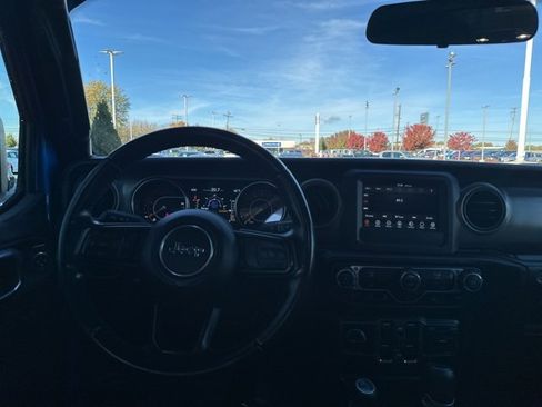 Used 2021 Jeep Wrangler Unlimited Sport image 6