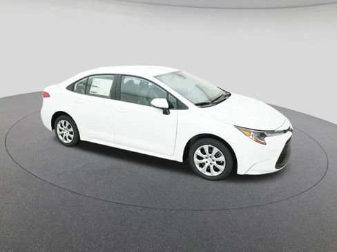 New 2026 Toyota Corolla LE image 12
