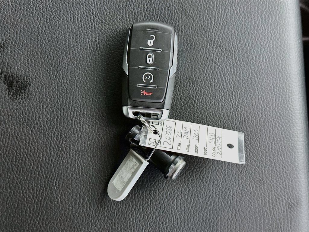New 2026 RAM 1500 Express AWD/4WD image 19