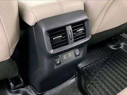 Used 2025 Nissan Murano Platinum w/ Cargo Package AWD/4WD image 9