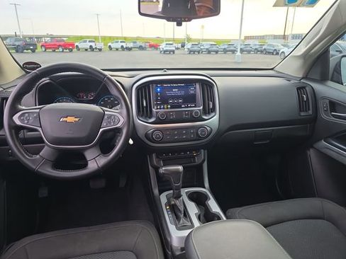Used 2019 Chevrolet Colorado LT w/ LT Convenience Package RWD image 15