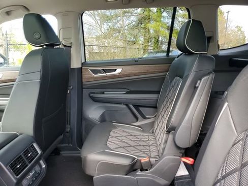 New 2026 Volkswagen Atlas SEL Premium R-Line AWD/4WD image 10