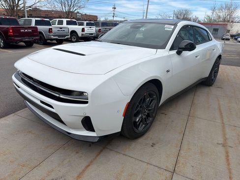 New 2026 Dodge Charger R/T AWD/4WD image 7