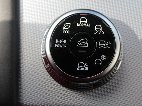 New 2025 Mitsubishi Outlander SEL image 40